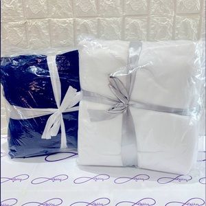Sherpy Brand His and Hers Sherpa/Fleece Throws Navy and White